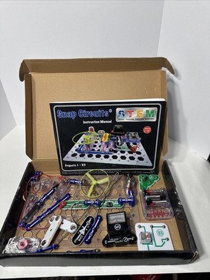 Partial Set With Manual Snap Circuits STEM Circuit Building Set (EE-SCSTEM1)