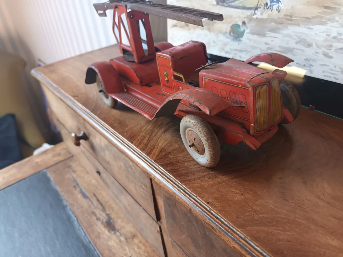 Jouet Ancien Camion En Tôle Type CR Charles Rossignol - CIJ - JEP - JRD