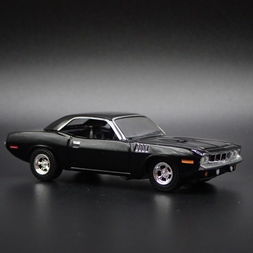 1971 71 PLYMOUTH CUDA MUSCLE CAR BLACK 1:64 SCALE COLLECTIBLE DIECAST MODEL CAR - Picture 4 of 7