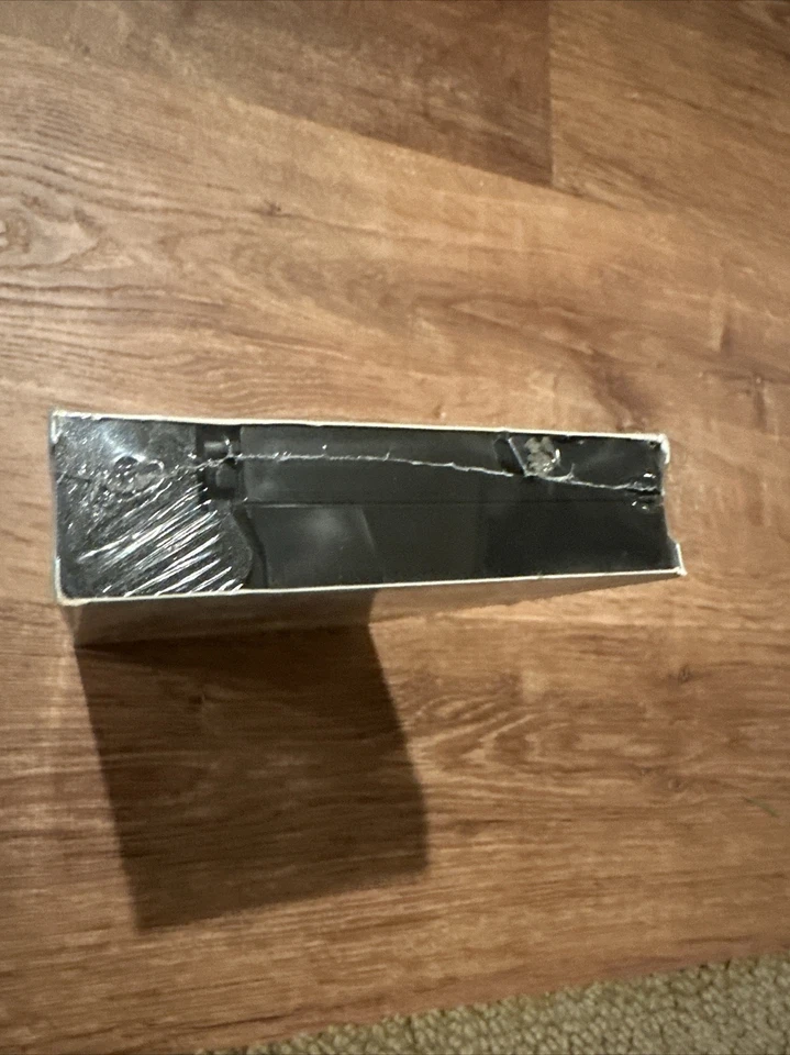 Grizzly Adams, The Legend Continues (1990, VHS) Sealed Foto 3 de 3