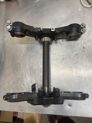Kawasaki GPX 750 Gabelbrücke