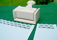   Martha Stewart "Linked Daisy" Border Punch RARE 