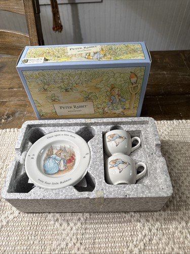 Wedgewood Peter Rabbit Vintage Children's Tea Set by Wedgewood Beatrix ...