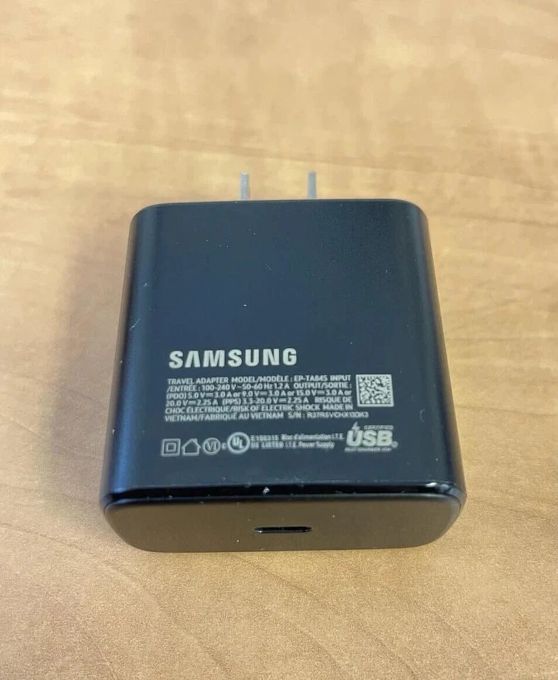 Genuine Samsung 45W Charger and 6ft USB-C Cable for Galaxy S22 S23+ S24 Ultra - Image 4 of 4