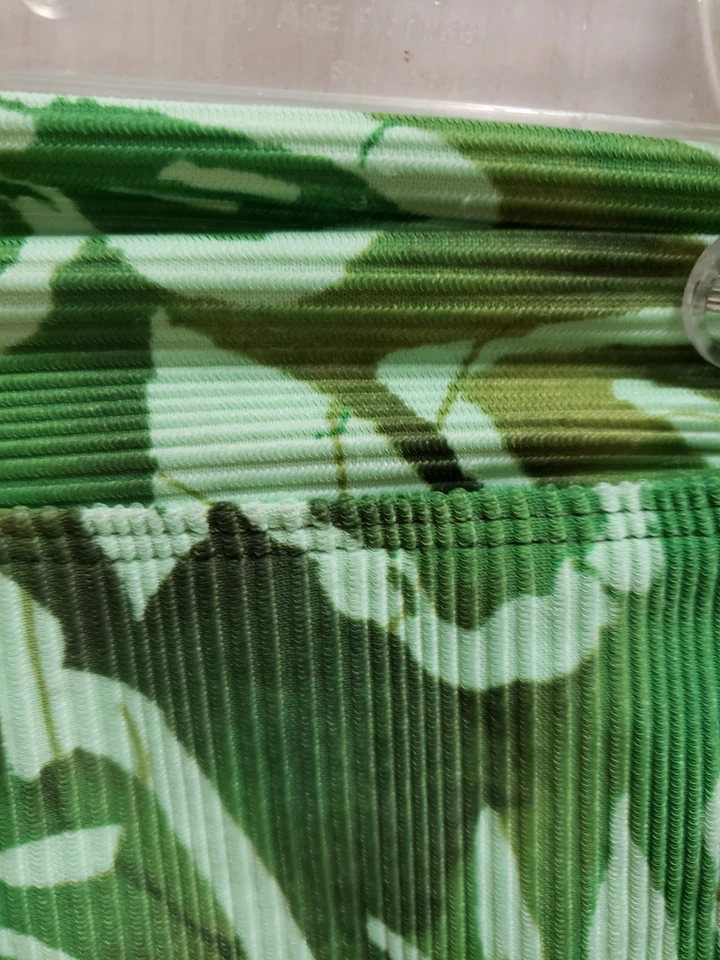 Catalina Sarong Mujer Talla 8/10 Verde Floral Natación Envoltura Acanalada Foto 4 de 4