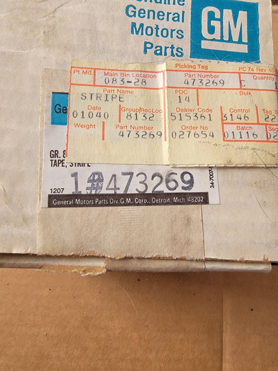 1978 Corvette NOS 473269 25th Anniversary Stripe LH Frt Fender