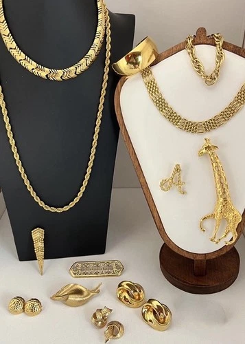 Vintage Jewelry Lot Chunky Yellow Gold Tone Monet Napier Trifari Many Signed