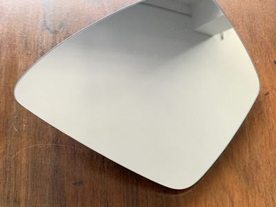 Skoda Kodiaq KAROQ 2016 GENUINE RH Mirror glass with Heating