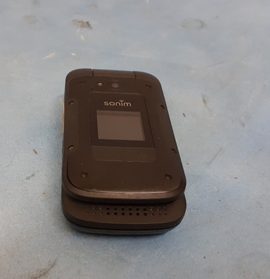 Sonim XP3 Plus XP3900 T-Mobile 4G LTE 8MP Ultra Rugged Flip Phone 16GB