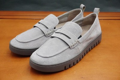 Vionic Shoes Womens Size 9.5 Gray Suede Loafer Slip On Casual Cushioned Uptown
