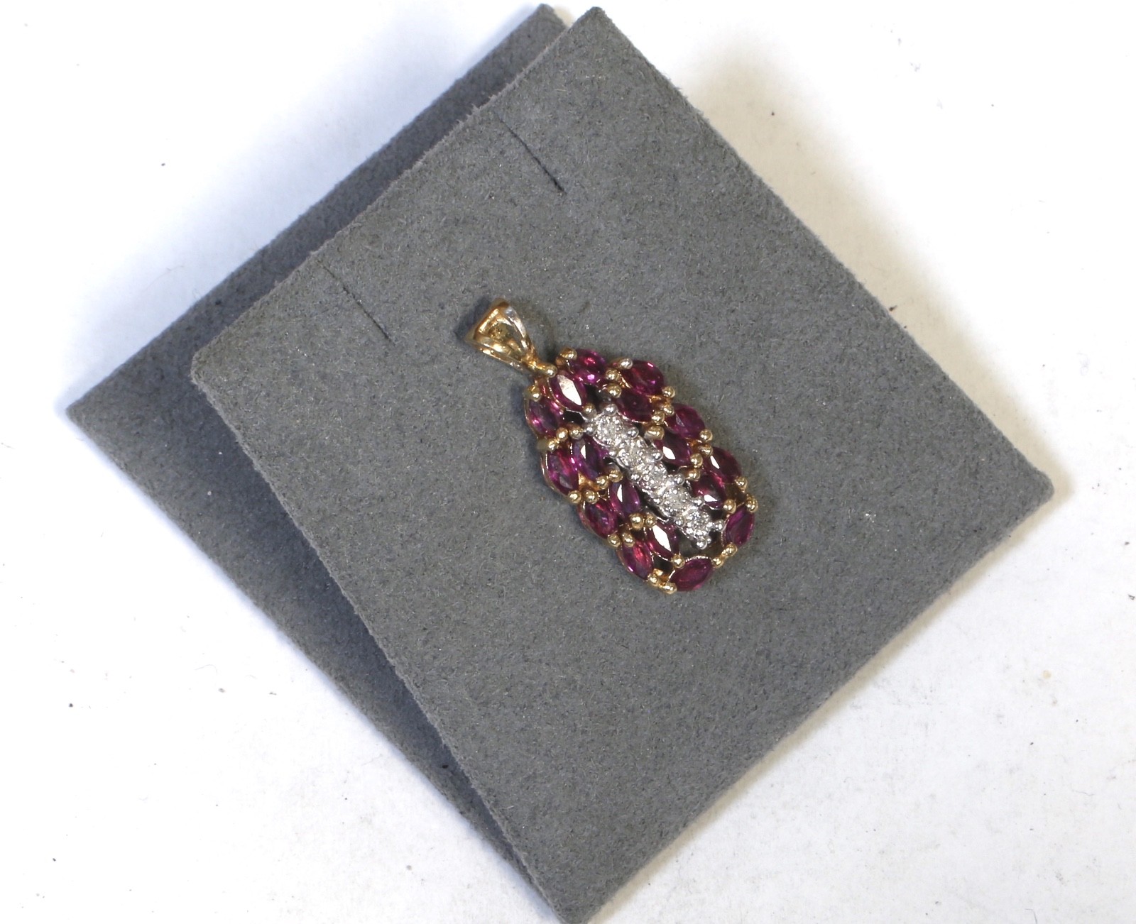 10K Solid Yellow Gold Marquise Ruby & Diamond Pen… - image 7