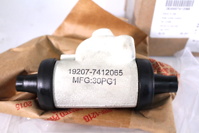 New Wheel Cylinder For M135/M211 6x6 1.5-Ton Truck & M105 Trailer - Part G-749 10 thumbnail image