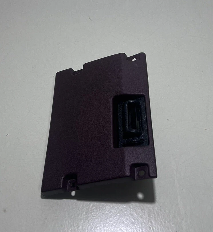 1986-1993 Nissan пикап D21 Pathfinder нижняя панель отделка вентиляционная решетка темно-бордовая - Изображение 4 из 4