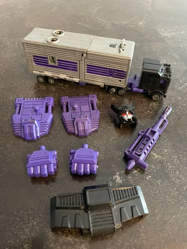 Transformers G1 Decepticon Stunticon Motormaster Menasor Semi Truck Hasbro 1985