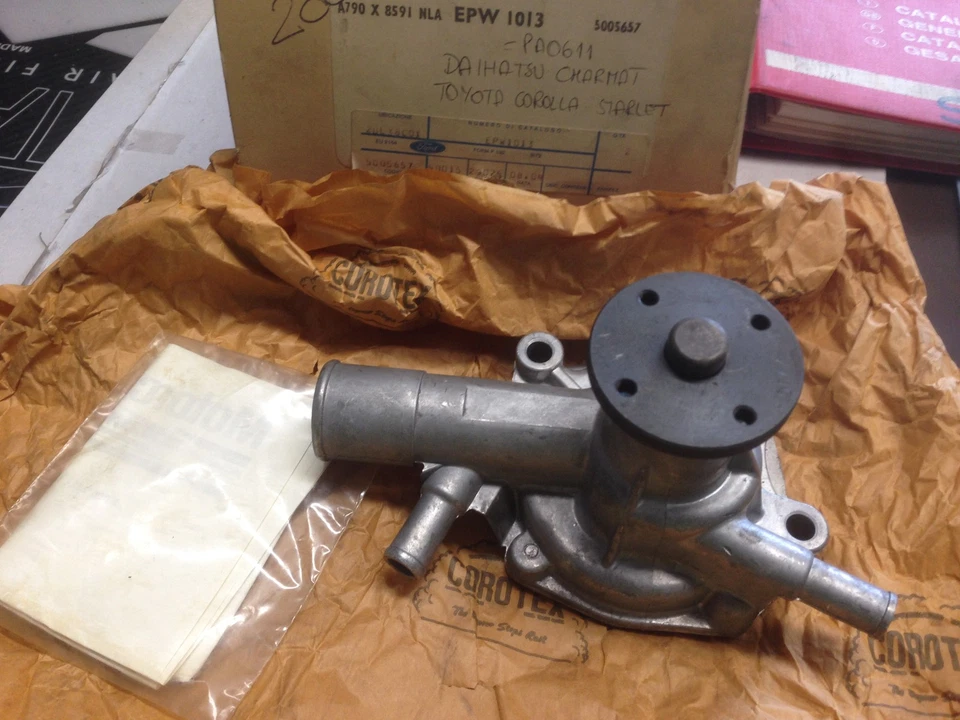 EPW1013 1610019015 1610019016 1610019017 BOMBA DE AGUA TOYOTA COROLLA STARLET NUEVA - Imagen 1 de 1