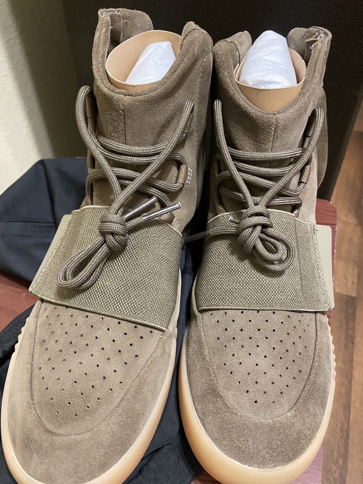 yeezy 750 6th batch