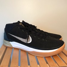 kobe ad mid black gold