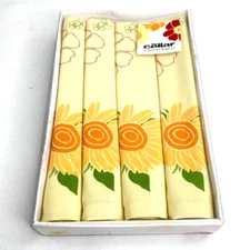 The Cellar Fashion Napkins (4) Macy's Retro Style 19" X 19" Floral Yellow Cotton