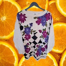 Vintage VTG Gitano White Knit Sweater with Floral Pattern Size Medium