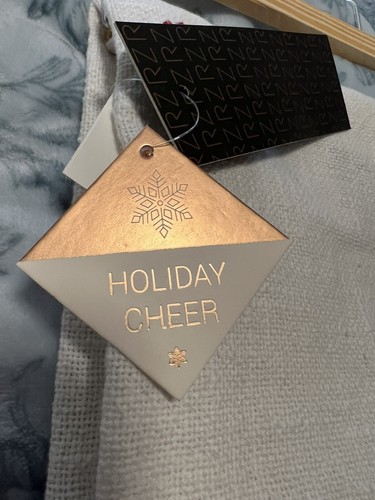 NWT Rachel Zoe Christmas Blanket Throw Red Green White VHTF Holiday RARE 50x60 - Picture 9 of 11