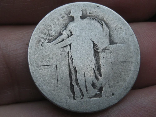 Dateless Silver Standing Liberty Quarter, Type 1 Variety Minted in 1916 and 1917