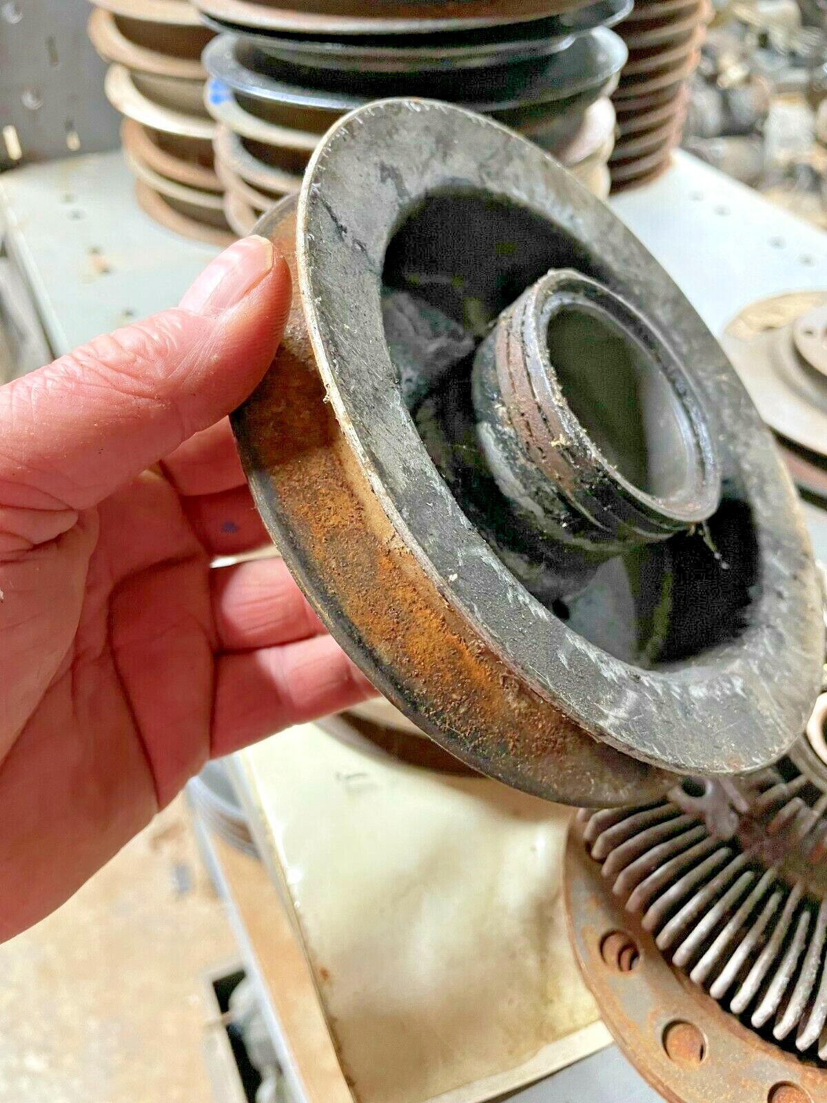 "BENTLEY SPECIAL" BUILDER ? ENGINE PULLEY. HUGE STOCKS 1946-54 ROLLS ROYCE PARTS