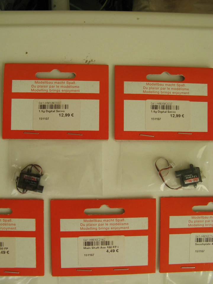 HELIMAX: Konvolut Ersatzteile Helicopter / Hubschrauber - Bild 3 von 4