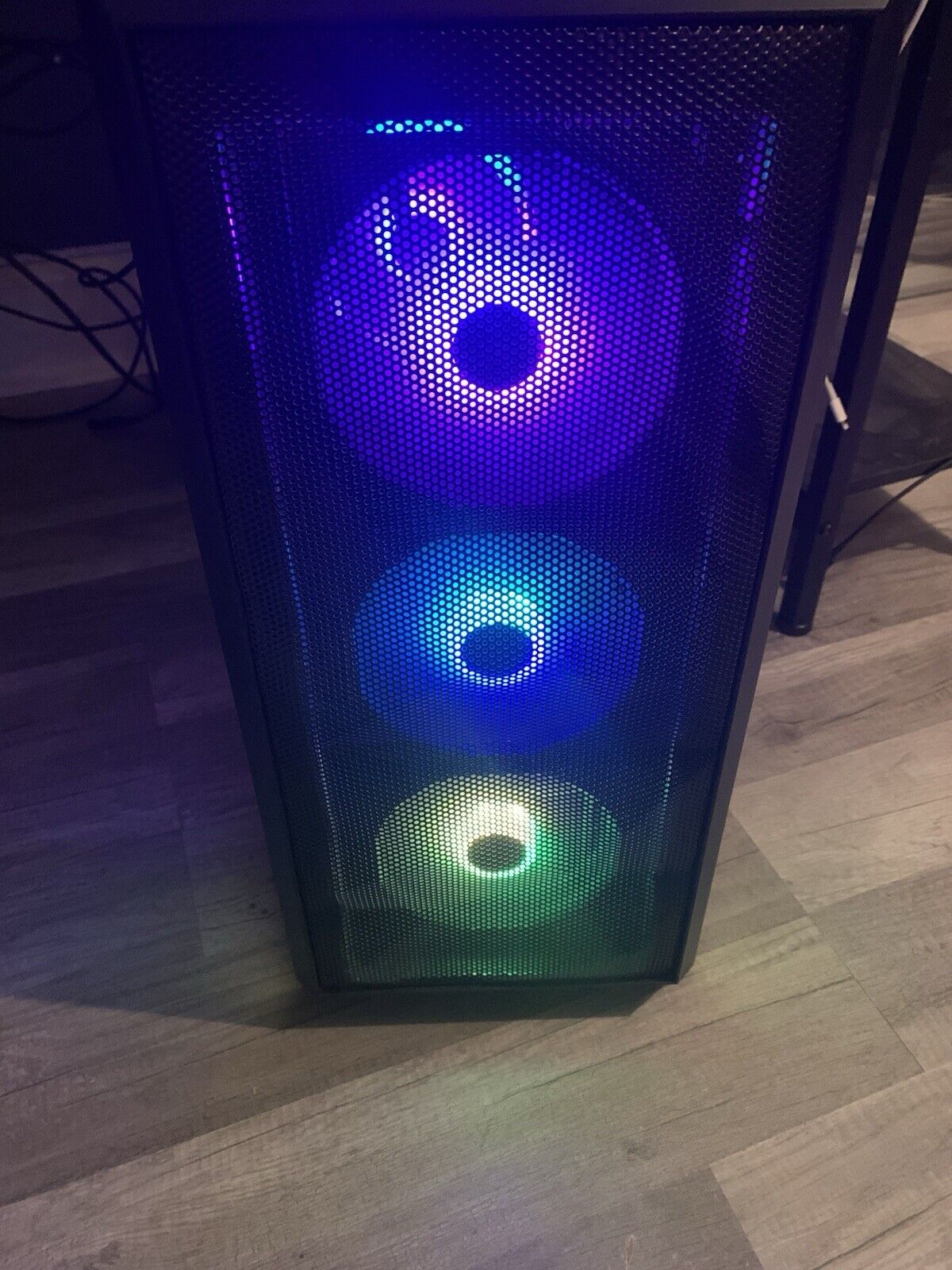 Picture 3 of 4
