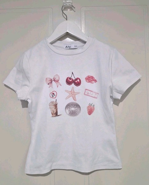 Ally White Y2K Graphic Baby Tee Cherry Bow NYC Womens Size XS 8