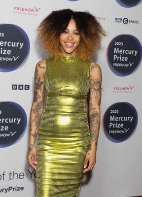 Yinka Bokinni at The Mercury Prize 2023 awards show at Eventim Apollo - Photo 4