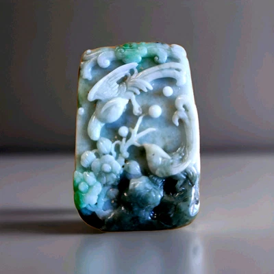 Pendentif /amulette jade émeraude sculpté a la main Chinois Ancien Signé - Photo 1/4
