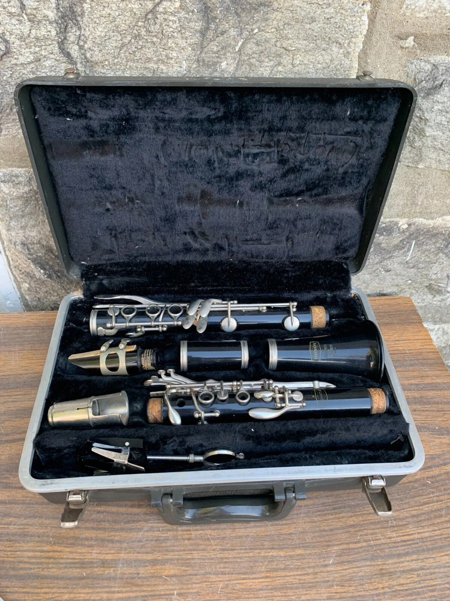 Vintage Bundy Resonite Selmer Clarinet With Black Velour Lined Case