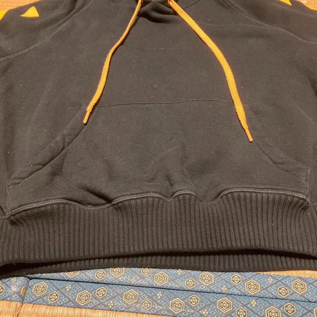 Moncler off-white collaboration hoodie full zip yellow size Moncler off-white collaboration hoodie full zip yellow size