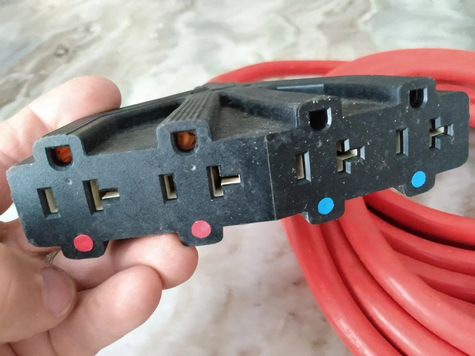 WELL-SHIN WS-116-4 ELECTRICAL 4 PIN ADAPTER POWER SUPPLY - Image 2 of 4