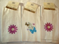 Butterfly's Flowers Embroidery Kitchen Bath Cotton Hand Towels - 3 Piece Set Butterfly's Flowers Embroidery Kitchen Bath Cotton Hand Towels - 3 Piece Set