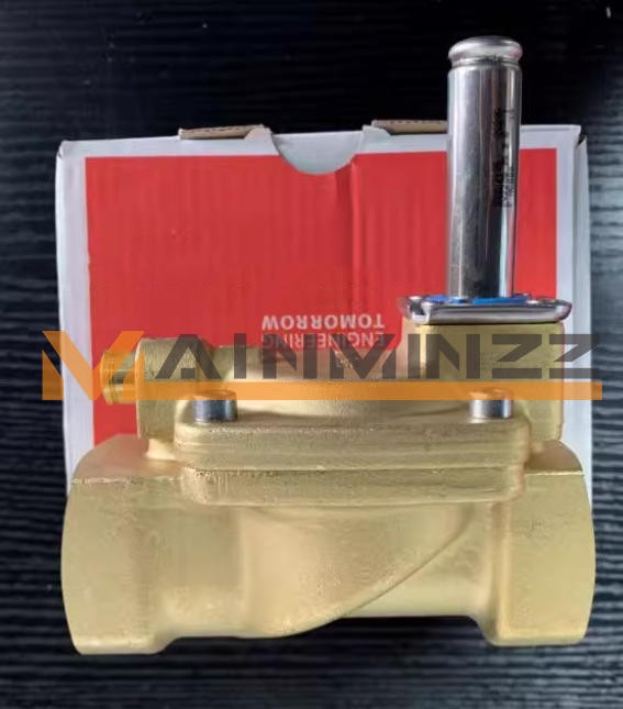 One New Danfoss EV224B Pilot Operated Solenoid Valve 032U8363