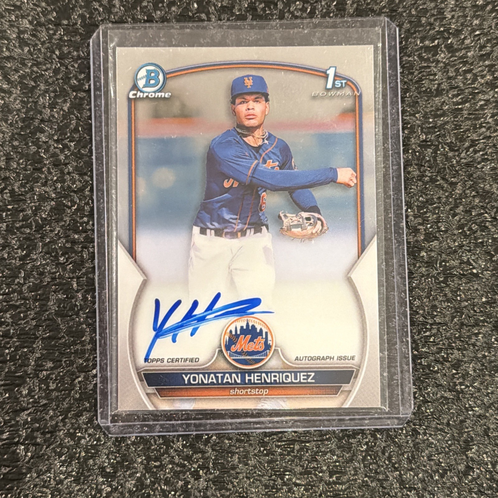 2023 Bowman Chrome Yonatan Henriquez 1st Bowman On Card Auto #CPA-YHE Mets