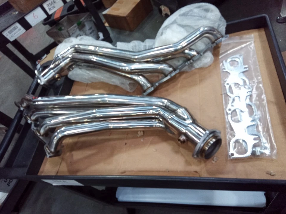 Cabezales de escape de acero inoxidable pulido para Chrysler Dodge Charger 2005-2011 Foto 2 de 4