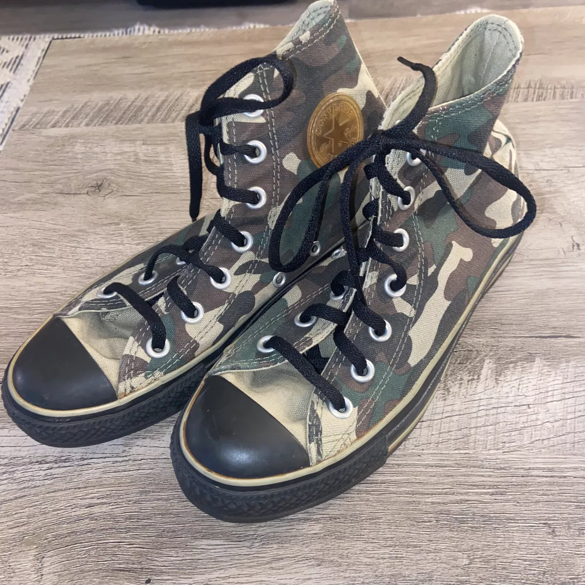 Opmuntring ophobe Forpustet CONVERSE All Star Chuck Taylor High Top Camo Sneaker Shoe Mens 4 Womens 6 EUC | eBay Opmuntring ophobe Forpustet CONVERSE All Star Chuck Taylor High Top Camo Sneaker Shoe Mens 4 Womens 6 EUC | eBay