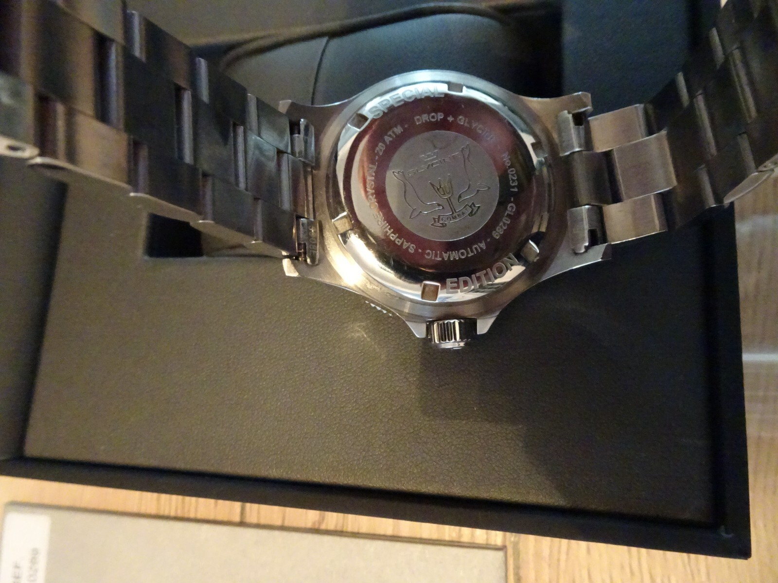 Picture 2 of 6