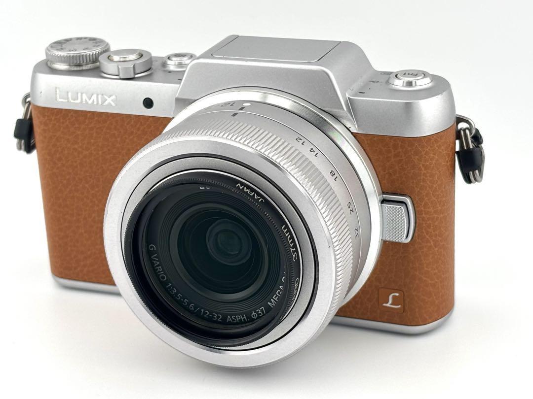 Panasonic LUMIX DMC-GF7 + 12-32 + 35-100