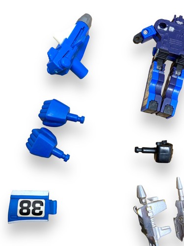 transformers parts insecticon, autobot and soundwave cassete accessories - Picture 5 of 10