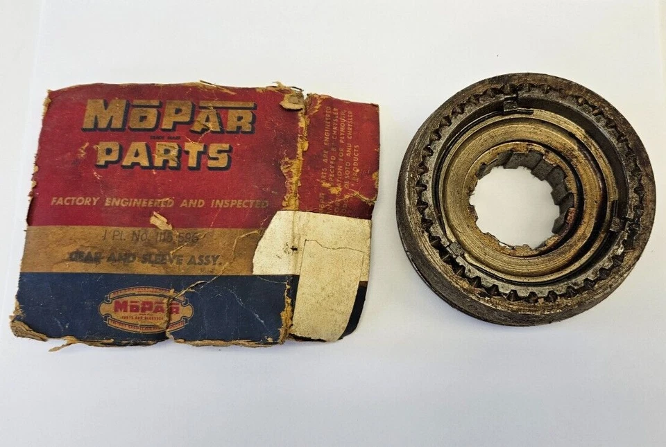 Chrysler DeSoto 1941-1950 transmisión embrague engranaje y montaje de manguito 1115596 nuevo en stock Foto 3 de 4