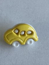 1 Yellow & White Car Plastic Snap Together Buttons 3/4”