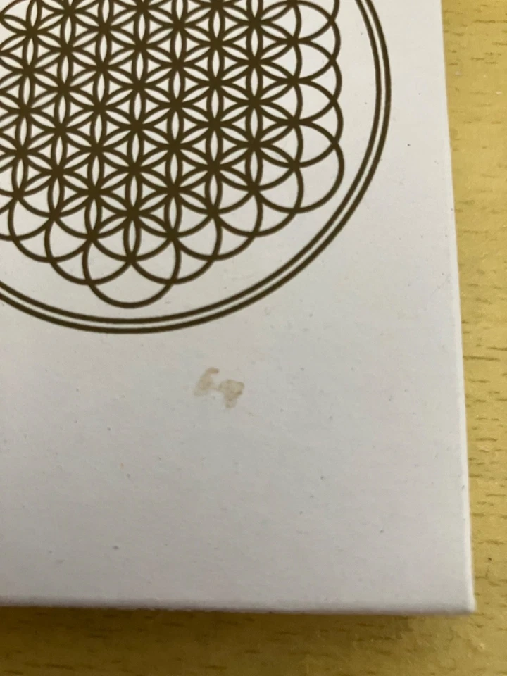 Bring me the Horizon - Sempiternal Cassette - Image 2 of 4