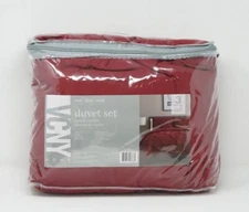 VCNY Home Carmen Stylish Cozy Ruched 3-Pc. Duvet Cover Set - QUEEN - Burgundy