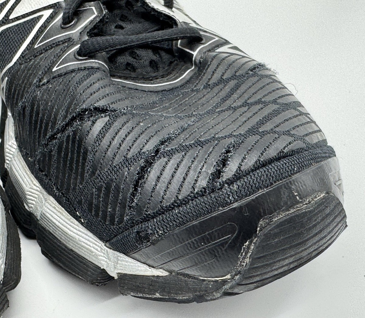 Asics Gel Kinsei 5 Black Gold Size 10.5 T3E4Y 9094 | eBay display picture 1