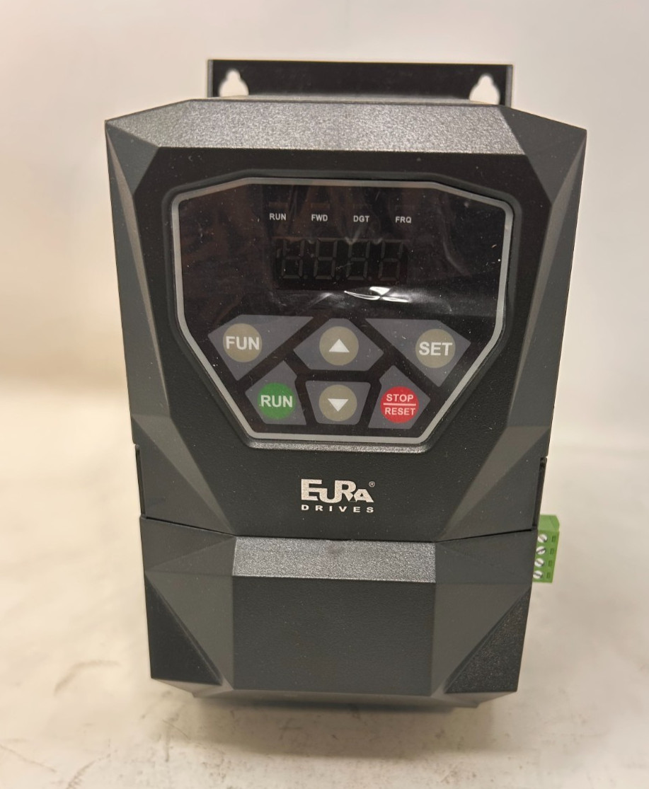 EURA Drives E600-0007S2 3-Phase 0.75KW 1HP 240V VFD