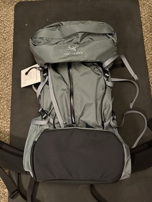 ARC'TERYX バックパック グレー グレー（灰色）系 ARC'TERYX(アークテリクス) バックパック・リュック