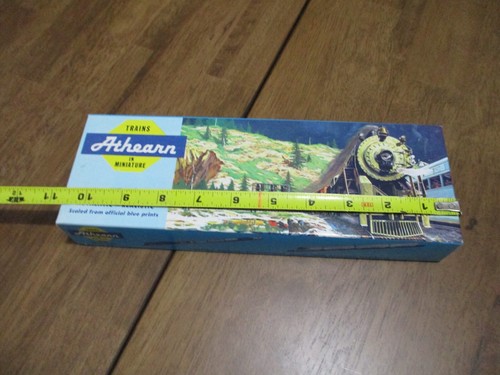 ATHEARN 1522 62' TANK BURLINGTON UNassembled NEW in Original Box - Picture 4 of 4